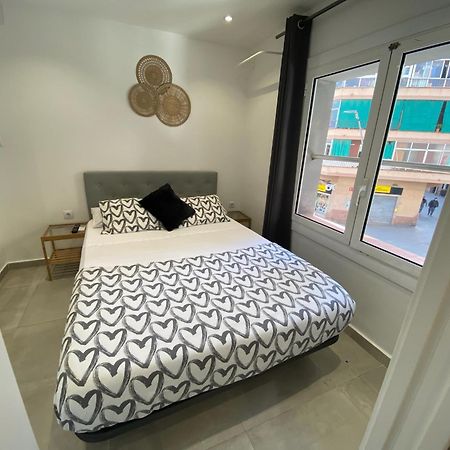 Apartamentos Con Bano Privado Frente Al Metro L5 Barcelona-Hospitalet L’Hospitalet de Llobregat Exterior foto